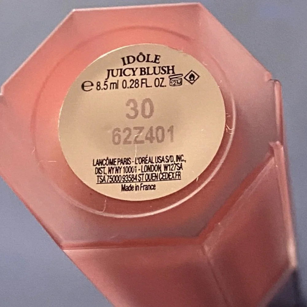 Skin Idôle Juicy blush, cheeks( 30 Over The Coral Moon
